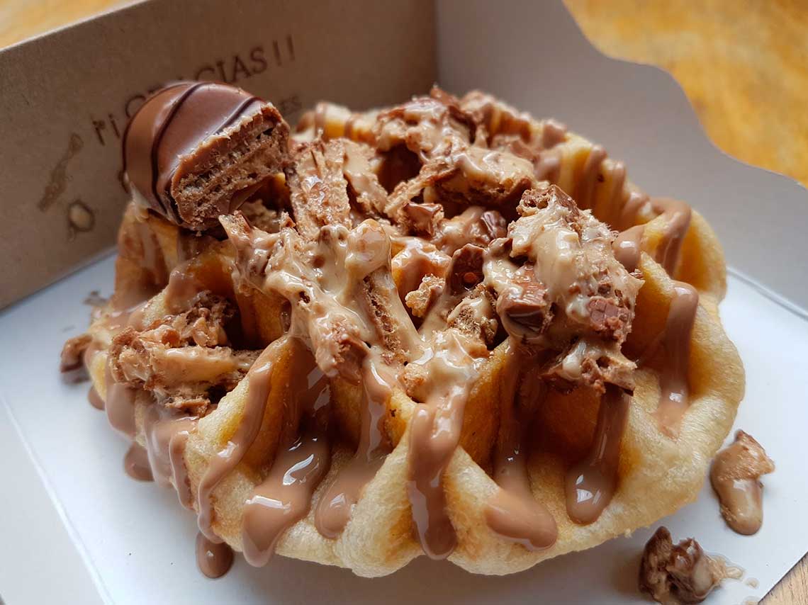 Lugares con waffles exóticos en CDMX waffl de kinder bueno