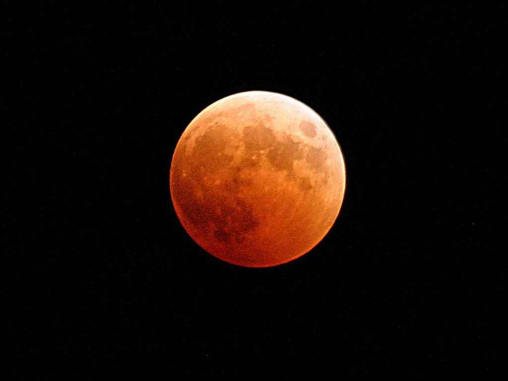 Este mes habrá Superluna Sangre Azul, no se ha visto en ¡150 años!