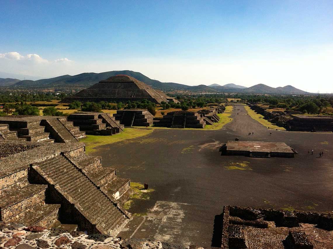 Caminata nocturna ancestral por los pueblos de Teotihuacán 0