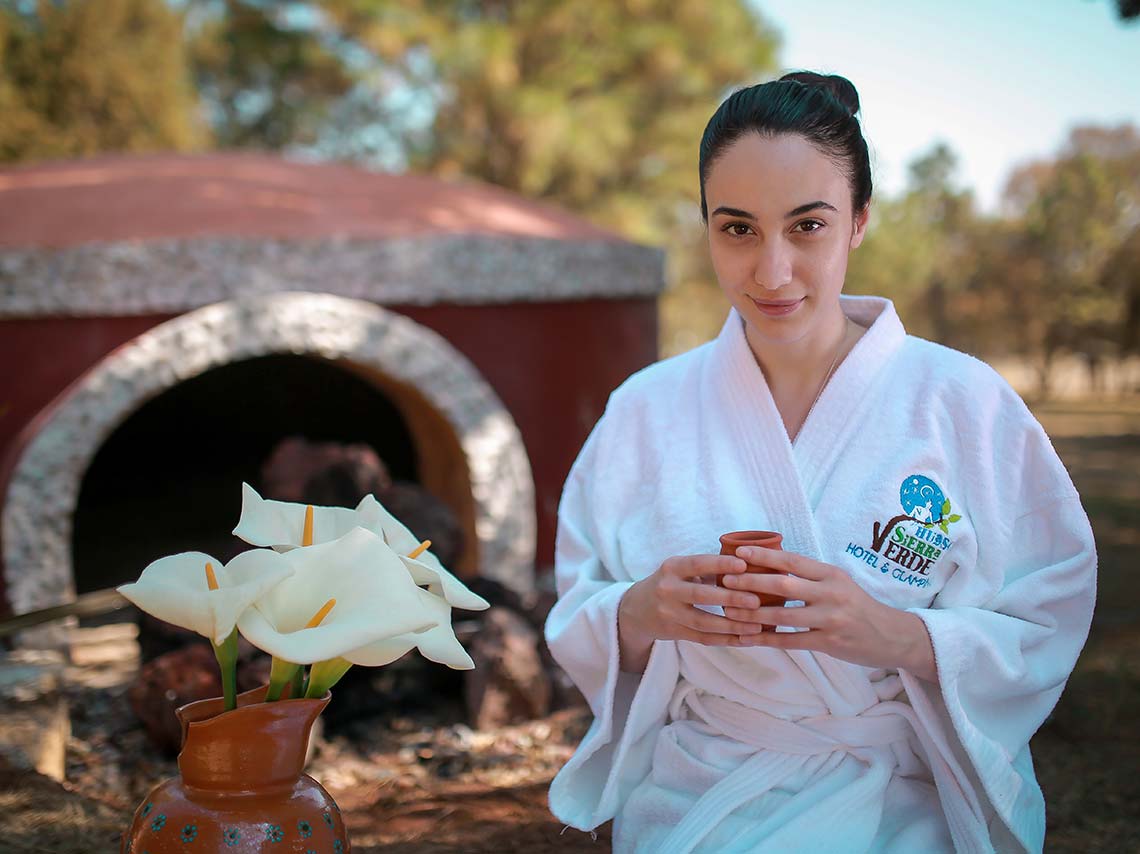 glamping-en-huasca-de-ocampo-hotel-con-forma-iglu-temazcal