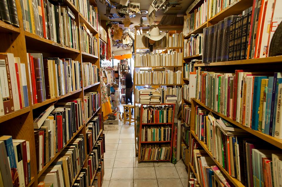 Esta es la calle donde encontrarás libros baratos en el Centro