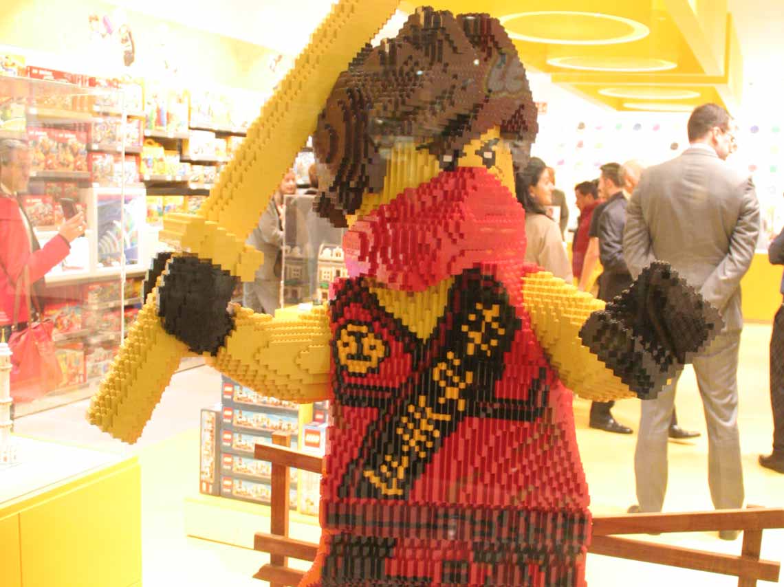 Ya abrió LEGO su primera tienda en CDMX ¡Está en Santa Fe! 3