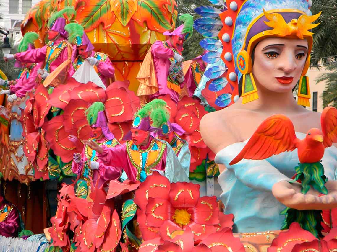 Mardi Gras en Six Flags 2018: el festival de primavera 1