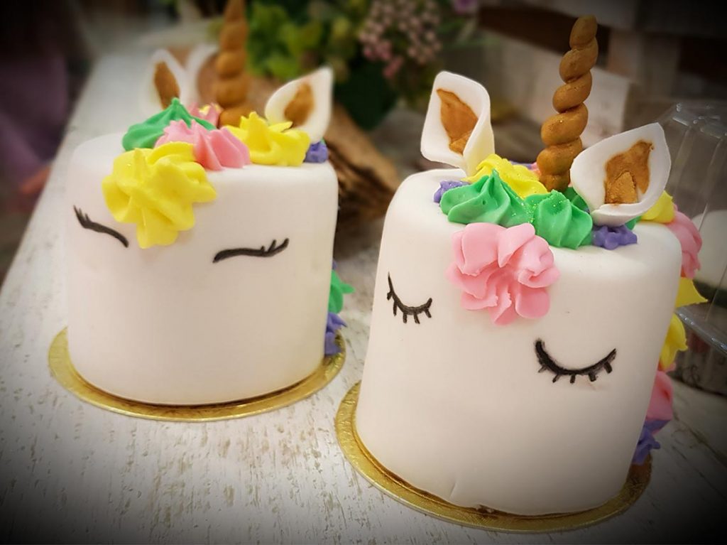 Dulce Fest en mayo 2018 pastel de unicornio