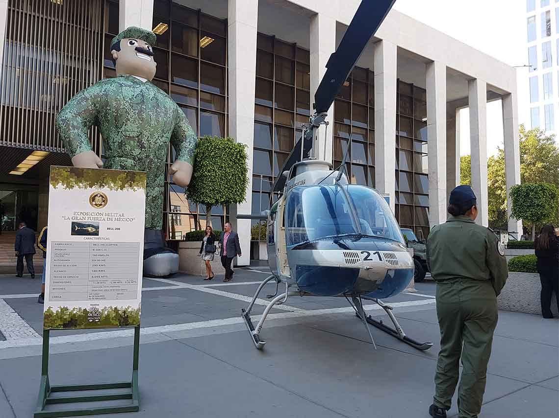 Expo militar: La gran fuerza de México 2018 ¡ve un helicóptero! 2