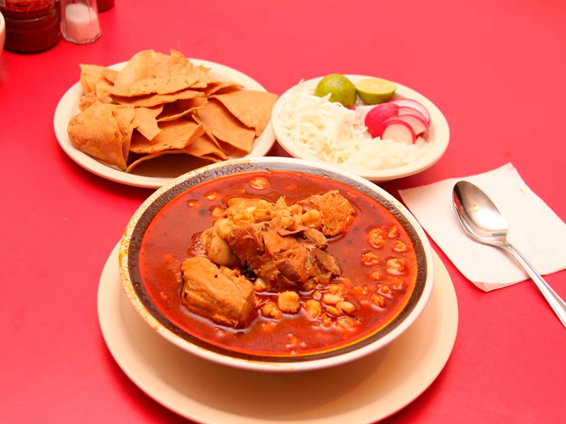 Festival del pozole y el mezcal 2018 en Chilpancingo pozole rojo