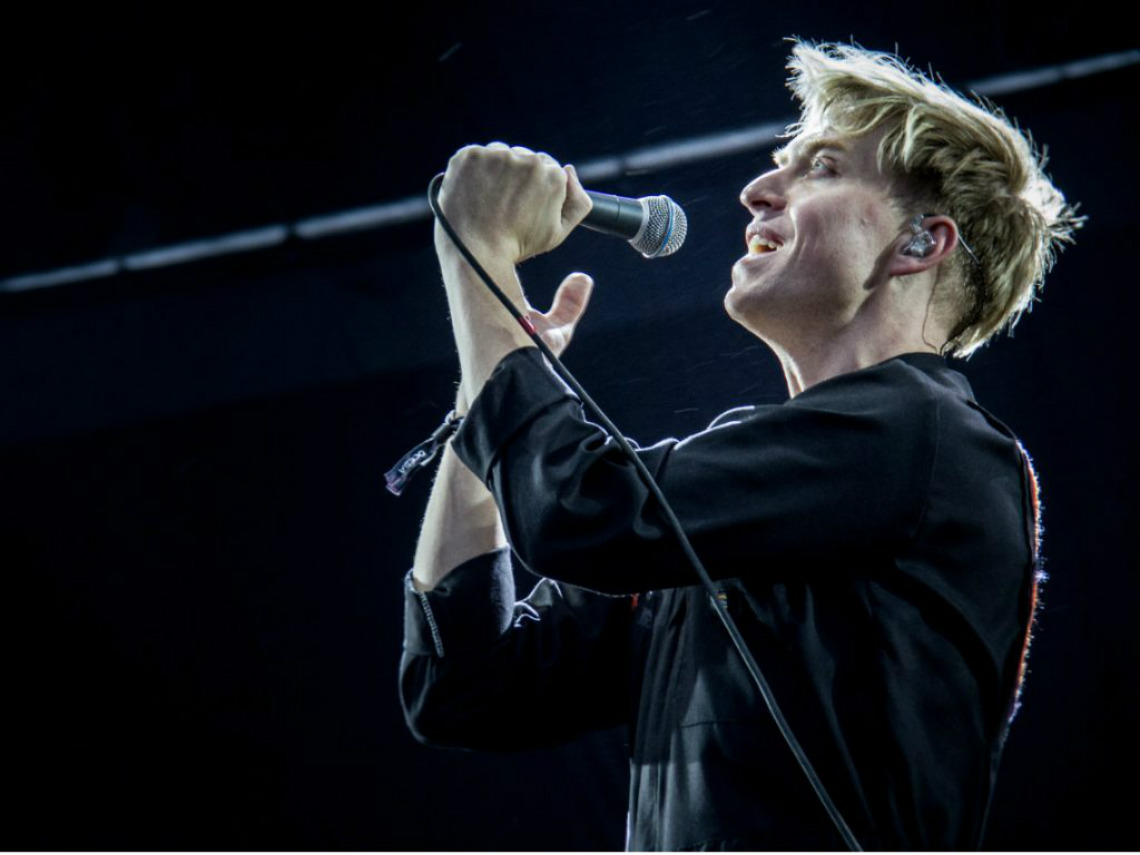 Jonny Pierce de The Drums en concierto 2018