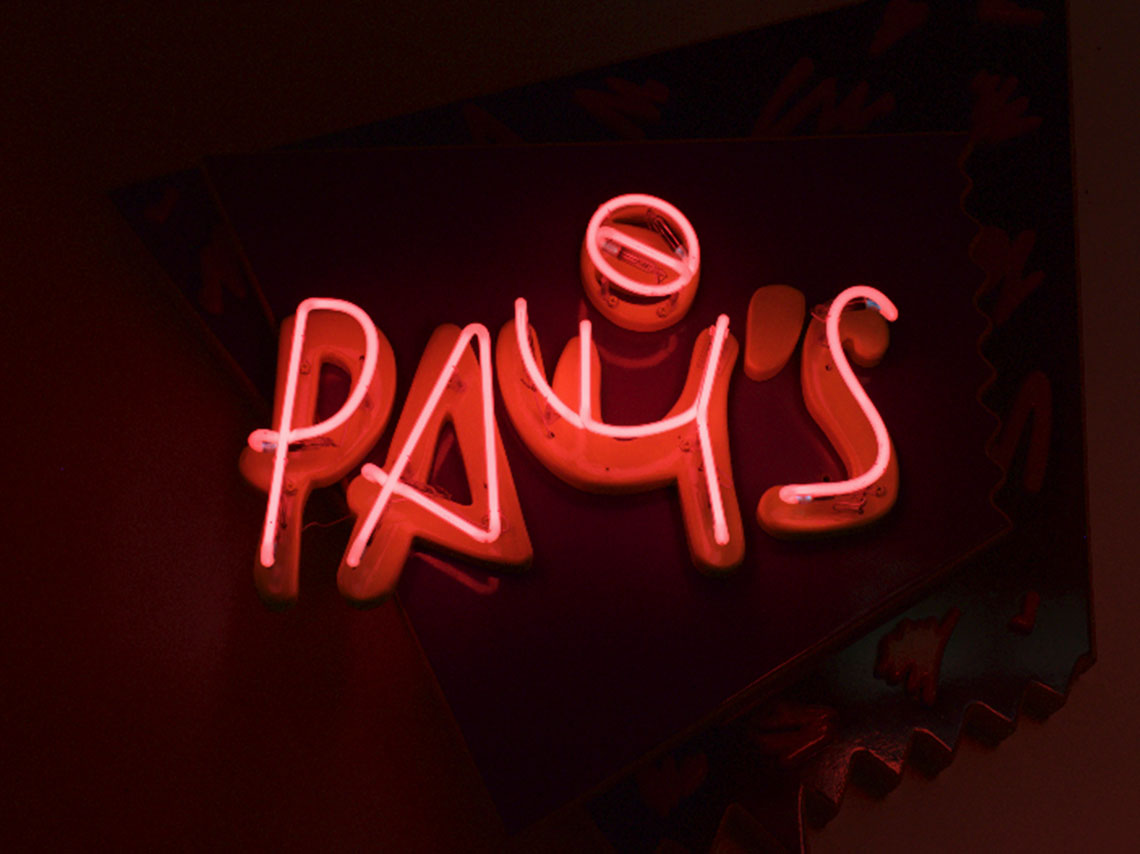 Pay´s abre su showroom en la Juárez logo