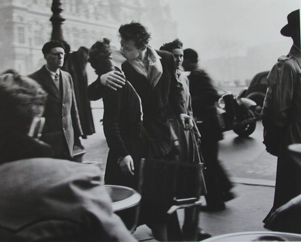 Lo que debes saber de Robert Doisneau, el fotógrafo de “El beso” 0