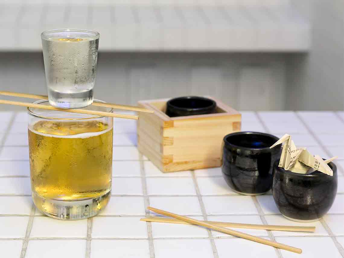 Bar Oriente: coctelería japonesa, karaoke y mucho sake
