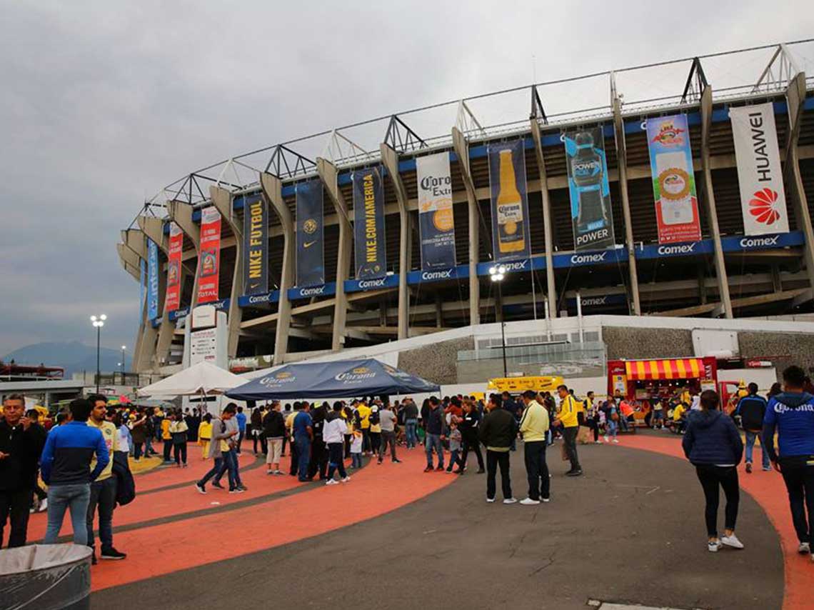 Conoce el interior del Estadio Azteca fachada