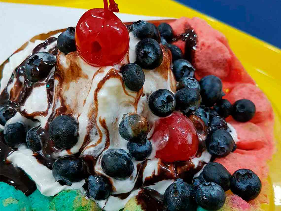 Prueba el primer burrito de helado ¡con algodón de azúcar! 2