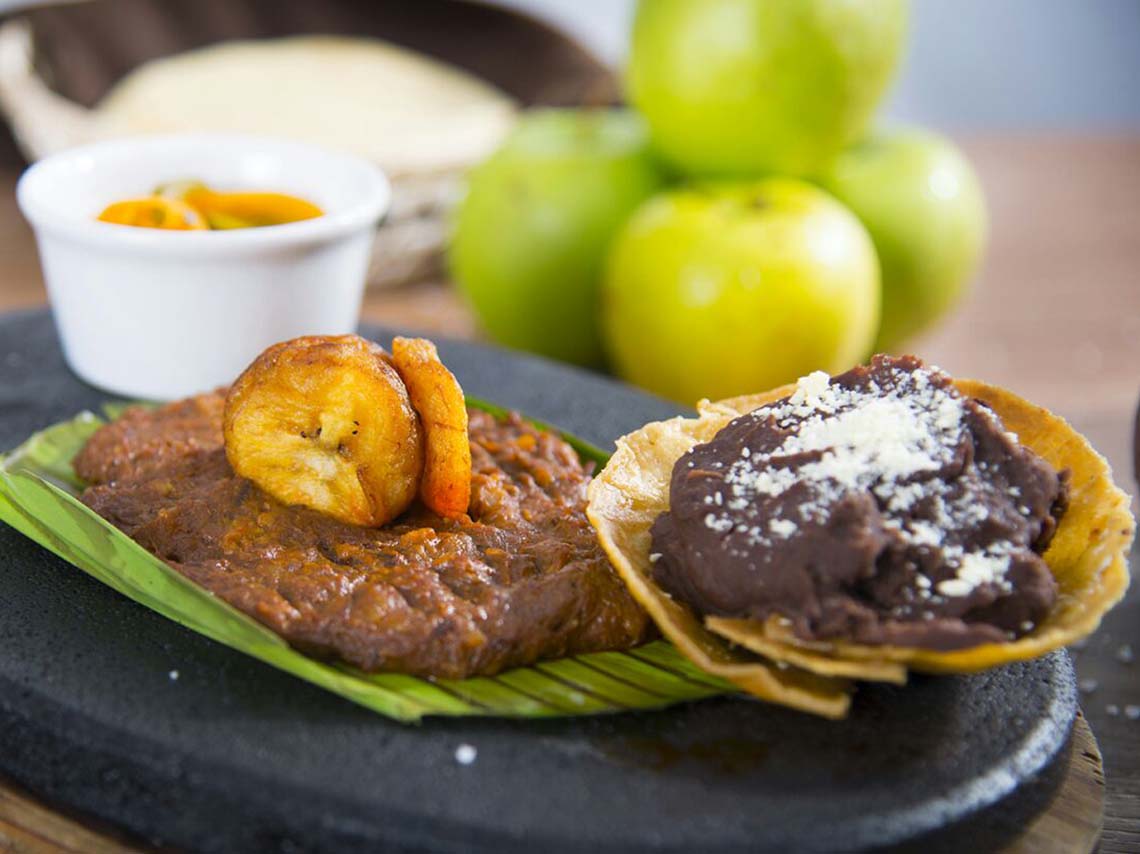 Fonda del Factor es un restaurante mexicano para el Día de las Madres.