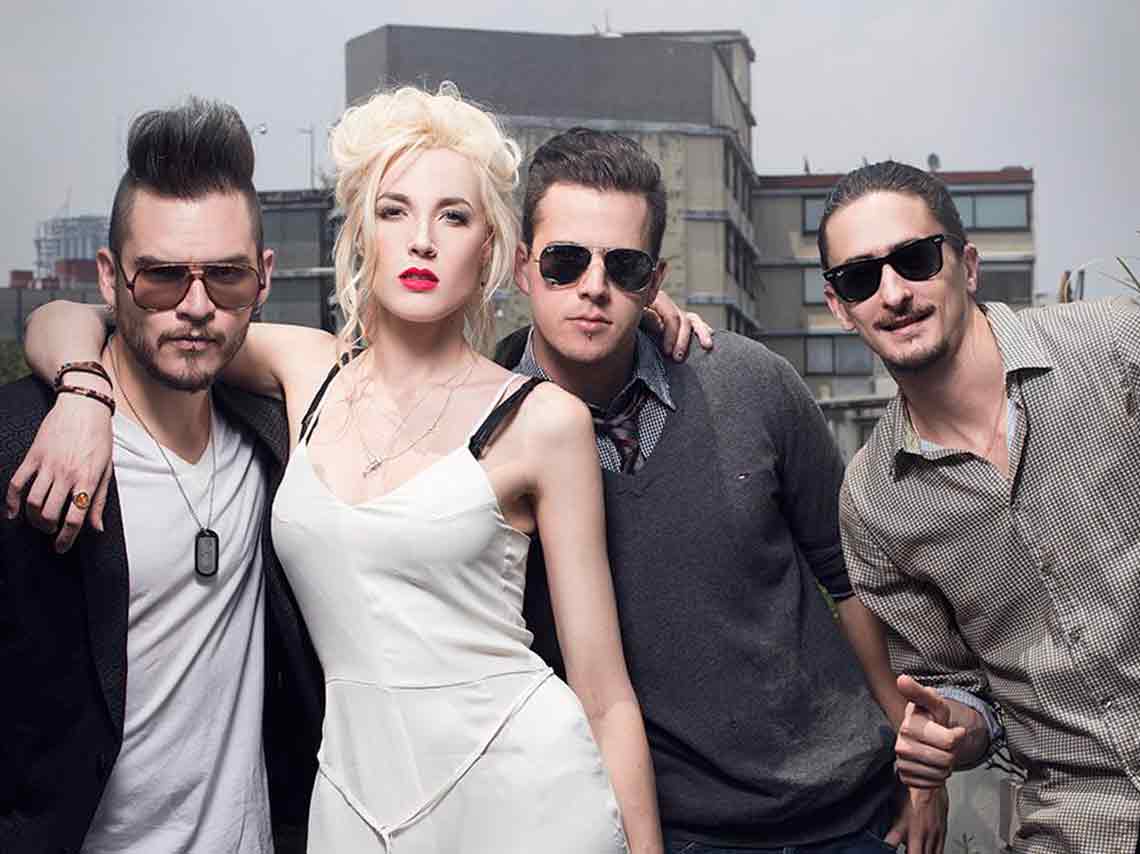 ueves para adultos en el Papalote jenny and the mexicats