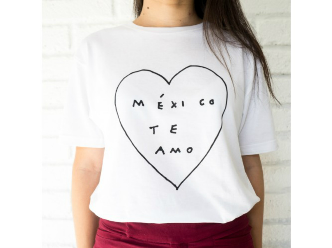 10 Artículos para los amantes del futbol: playera de México