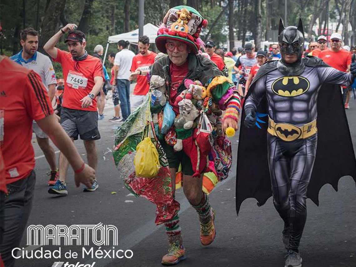 Consejos para correr el Maratón de la Ciudad de México 2018 corredor señor de los peluches
