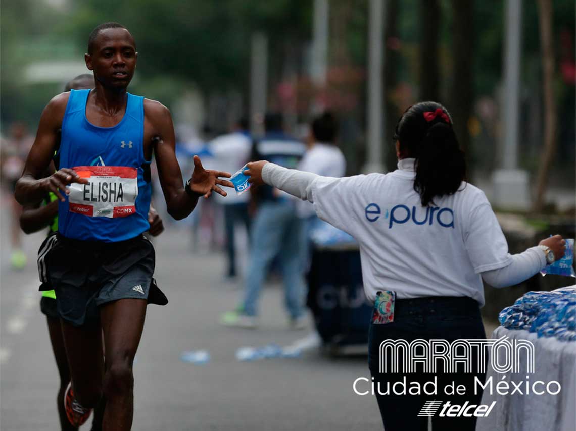 Consejos para correr el Maratón de la Ciudad de México 2018 corredor africano