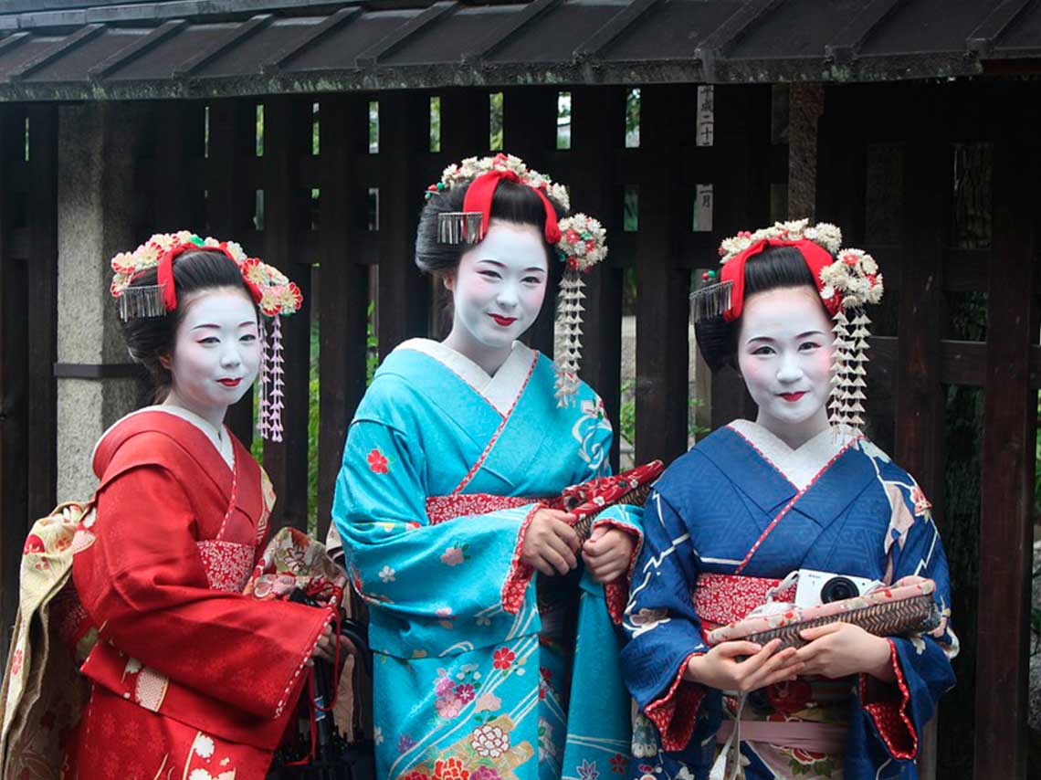 Xochimatsuri Festival mujeres en kimono