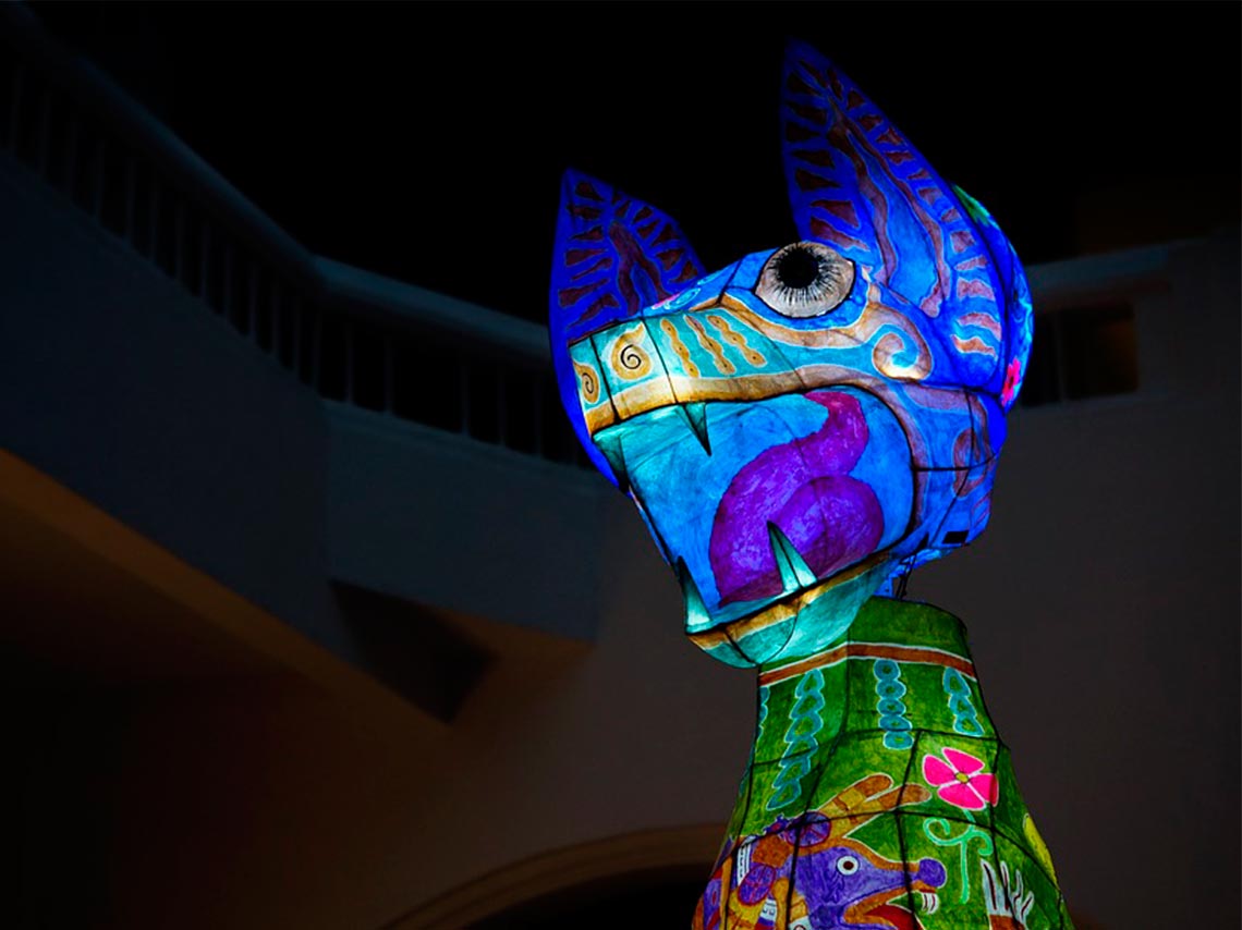 Desfile de alebrijes monumentales 2018 iluminado