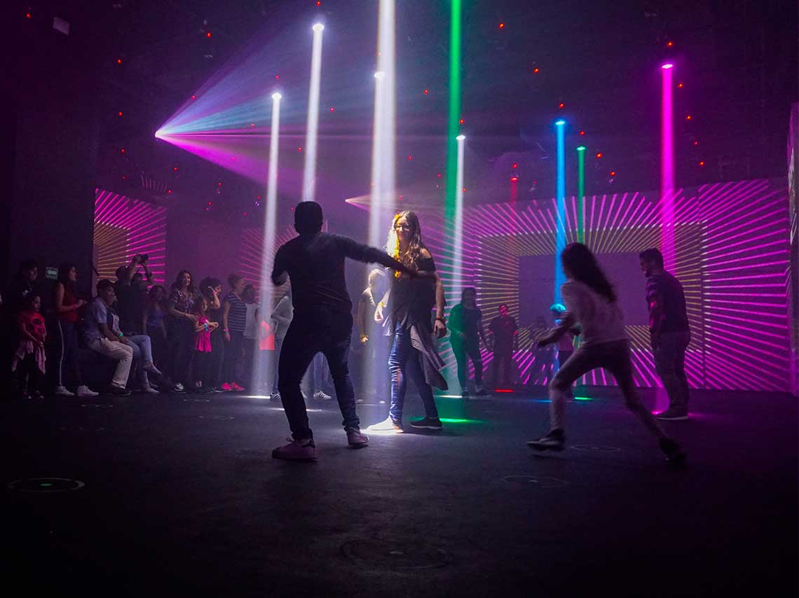 parque-inspark-show-de-luz