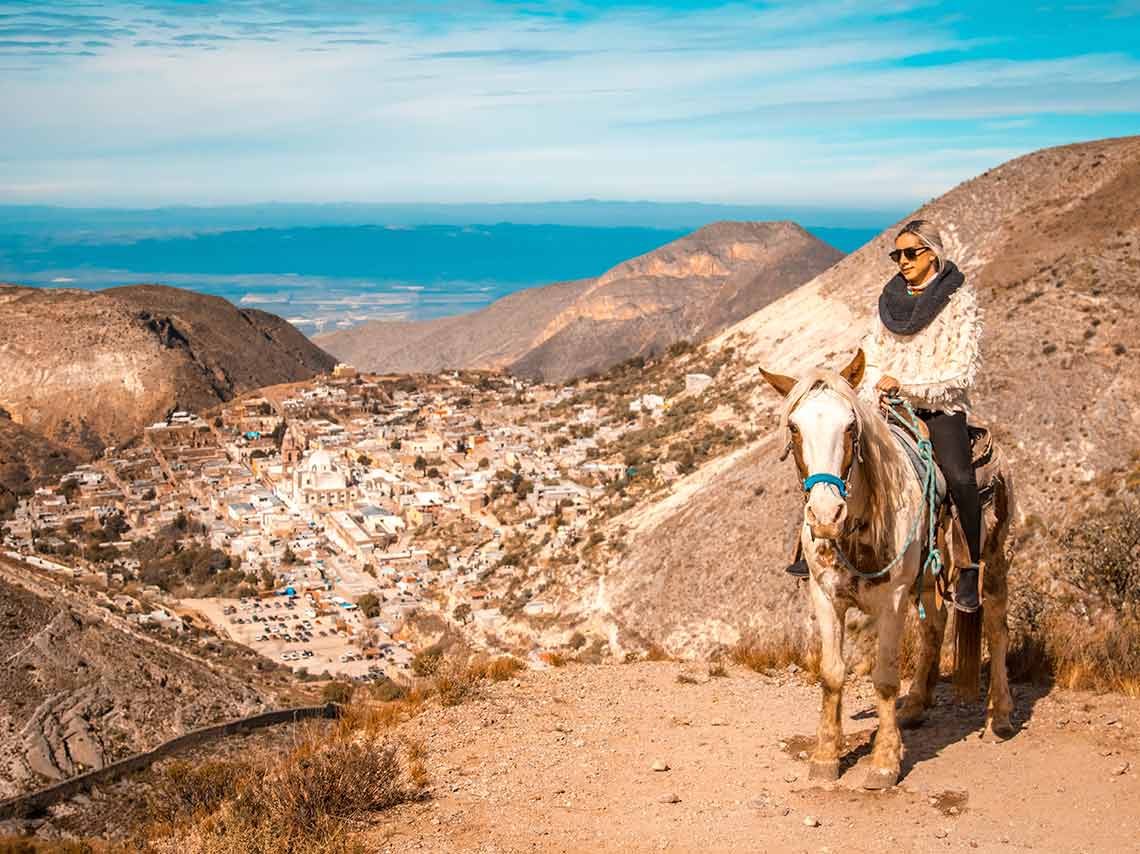 En las minas de Real de Catorce hay un fantasma, paseo a caballo