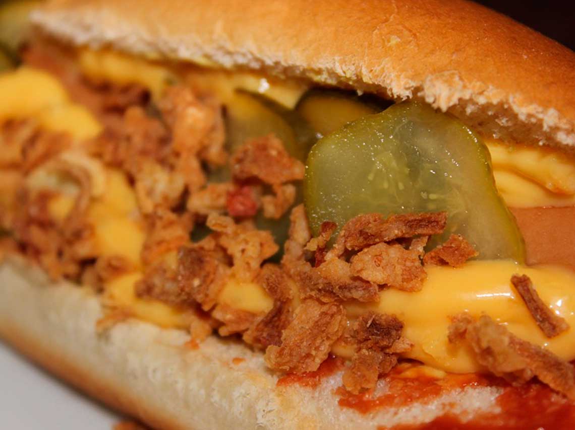 nuevo-record-mundial-la-linea-hot-dogs-larga-del-mundo-hot-dog-grande