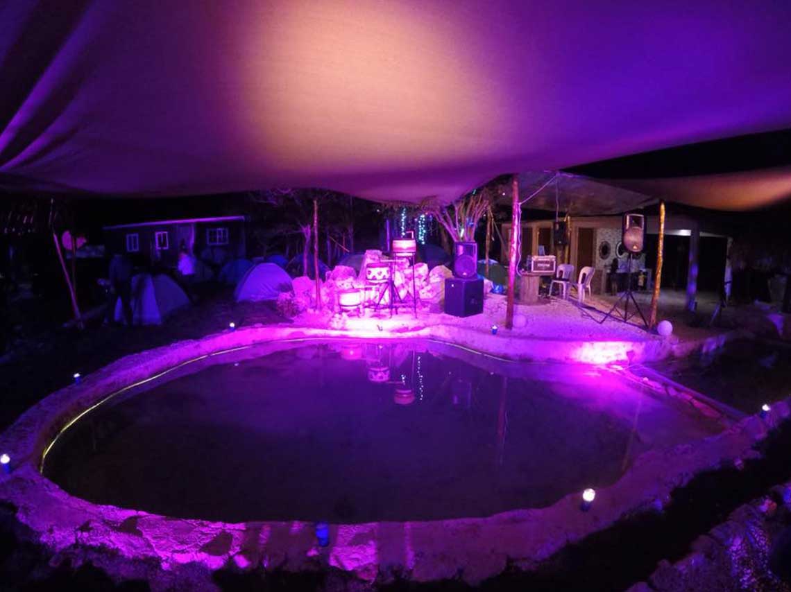 el-vocho-hotel-alberca