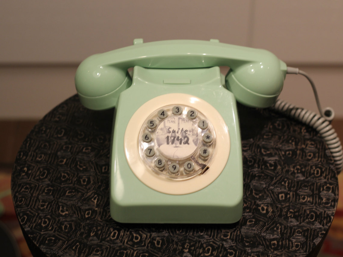 Teléfono de John y Yoko Suite