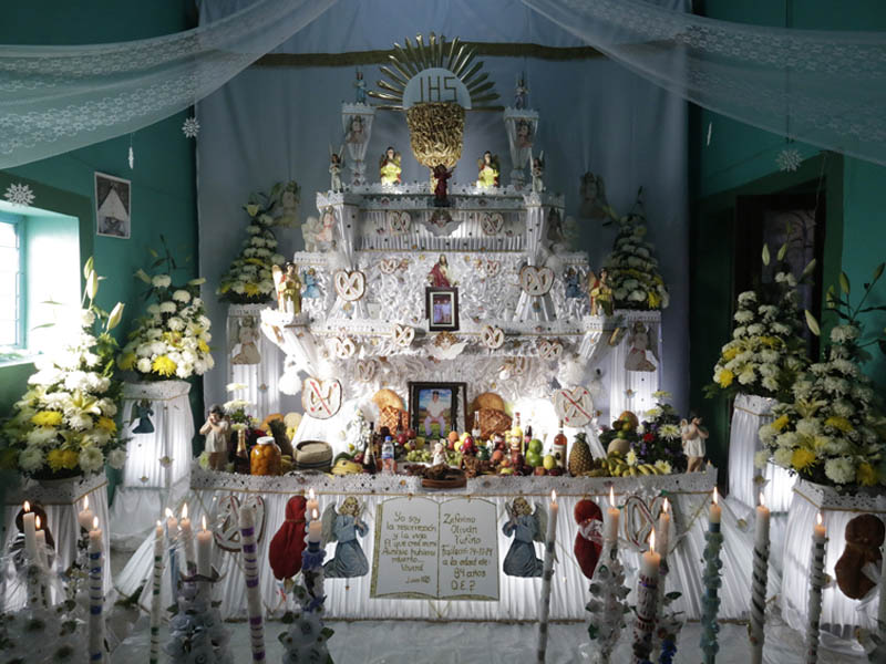 Ofrenda en Huaquechula, Puebla