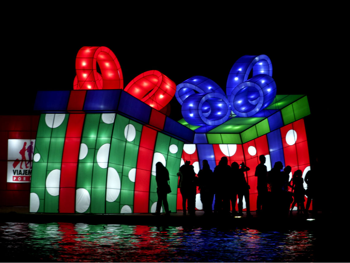 Luztopía 2018: el enorme festival de luces navideñas en Monterrey