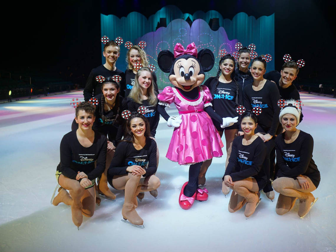 Disney On Ice: Frozen con minnie mouse