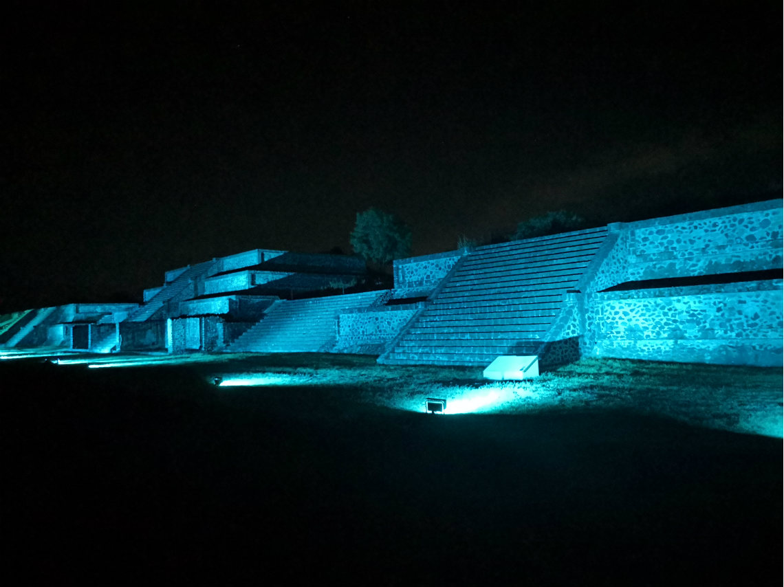 Experiencia nocturna en Teotihuacán experiencia