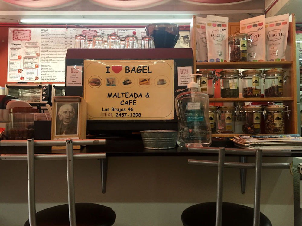 La Barra de Café y el Bagel: el icono neoyorquino ahora en Coapa 3