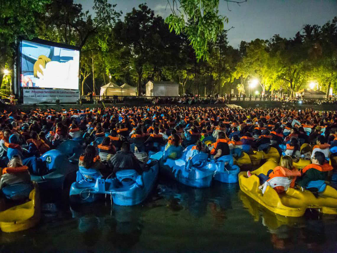 ROMA gratis en lanchacinema del Bosque de Chapultepec