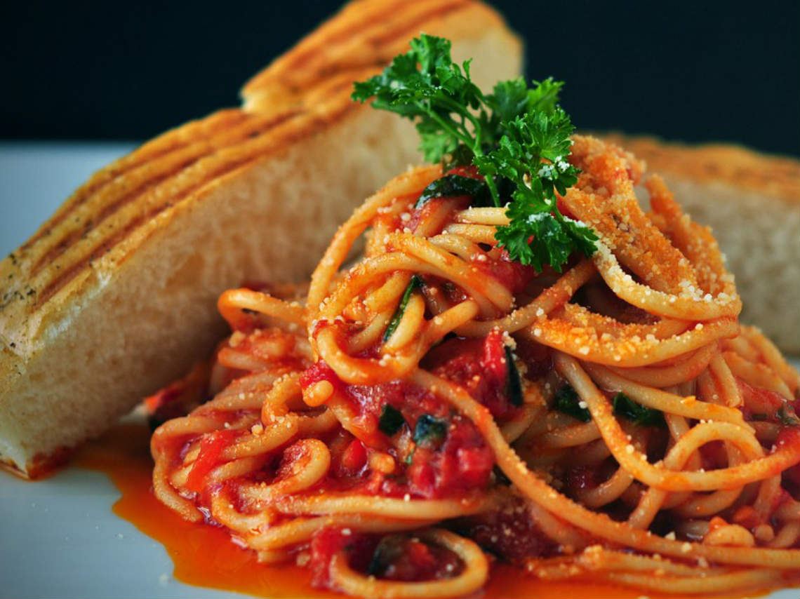 Taller de Pasta Artesanal más Vino: el plan perfecto para los enamorados