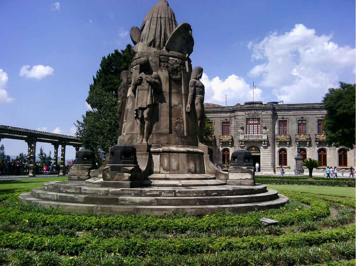 Monumentos de CDMX para subirc bosque