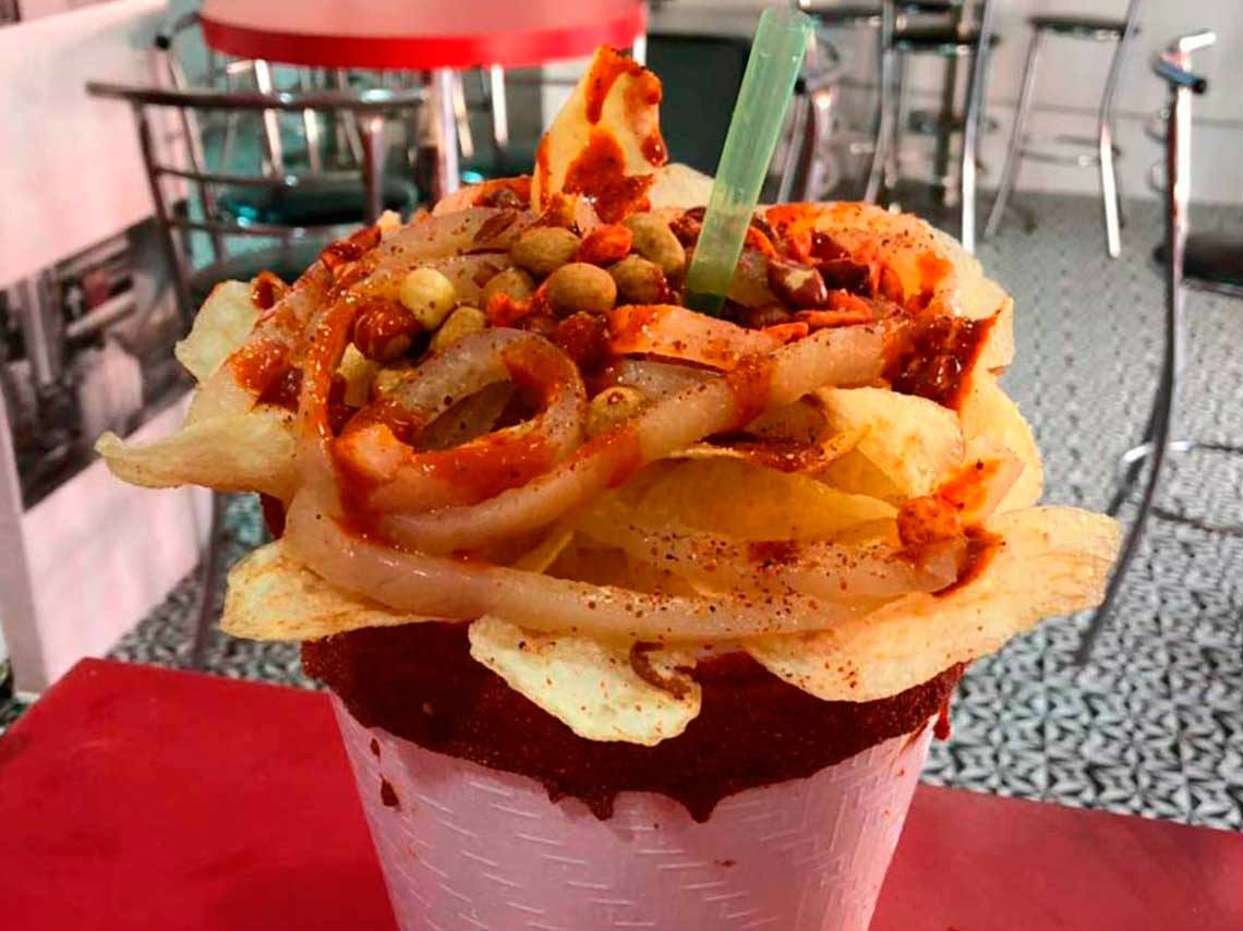 Michelada Fest 2019 en Tlatelolco papas y cueritos