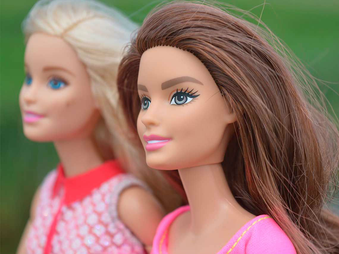 segunda-carrera-barbie-run-munecas-juntas