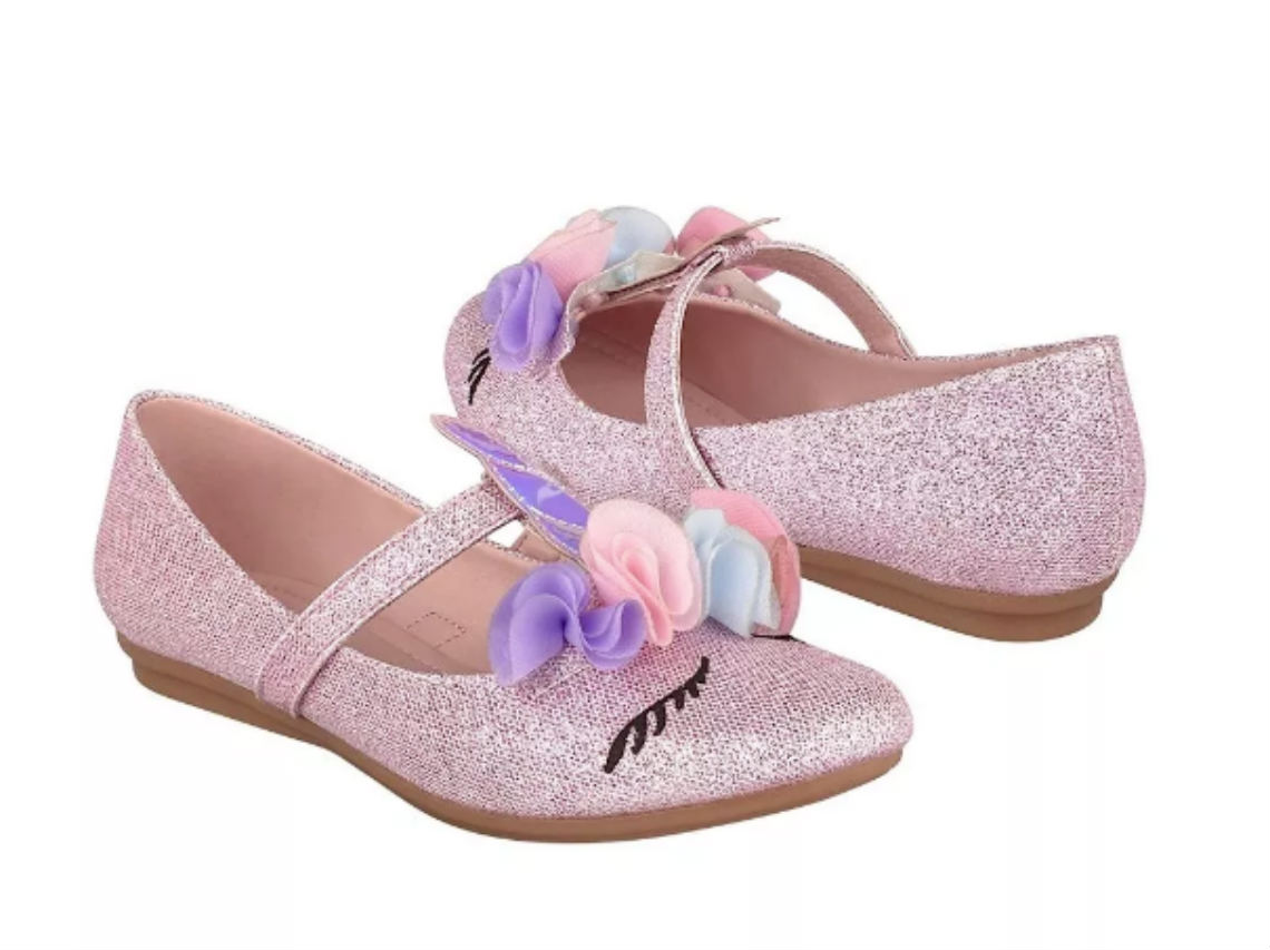 10 regalos para el día del niño: zapatos de unicornio