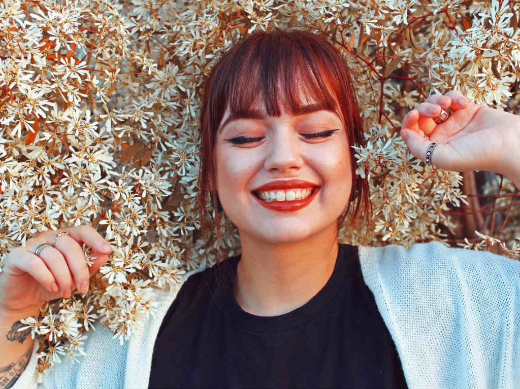 Bienvenido el flequillo, tendencia primavera verano 2020
