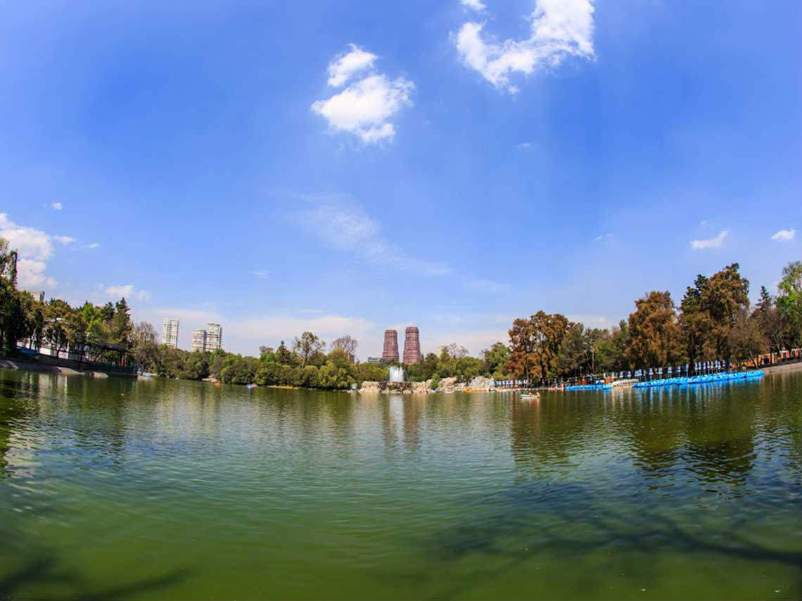 Lugares para refrescarse en CDMX lago de chapultepec