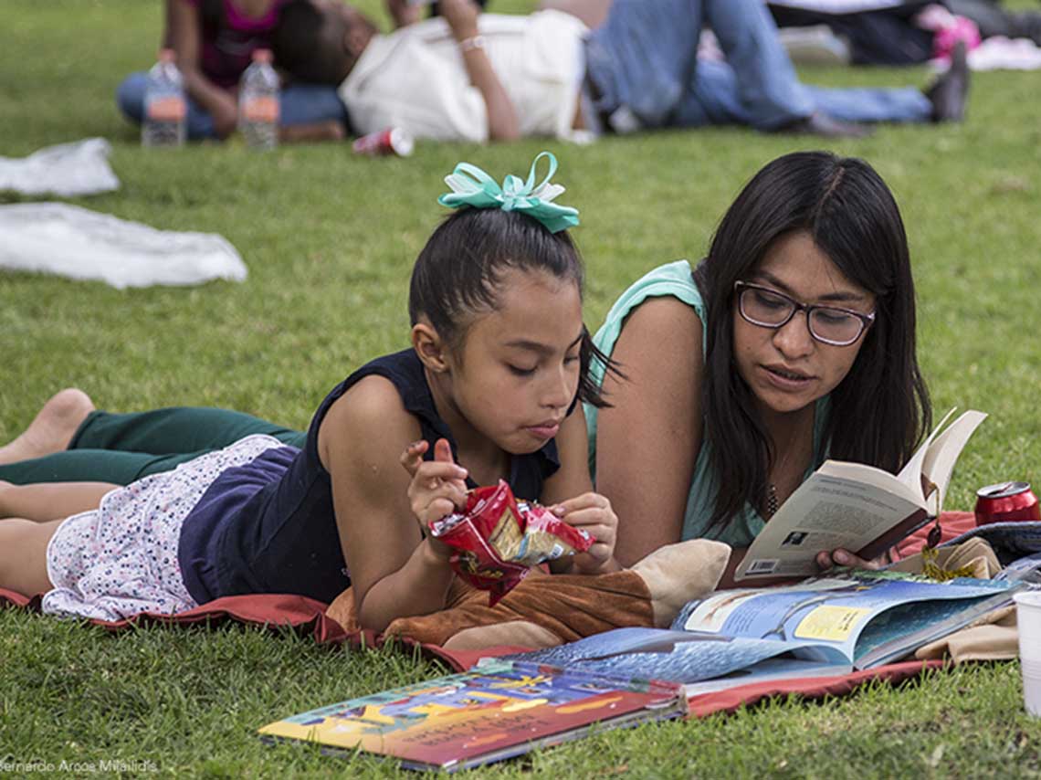 Picnic literario en el Cenart por el Día Internacional del Libro Infantil 0