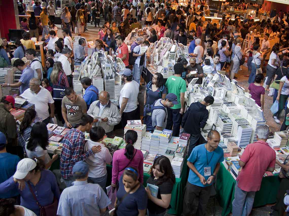 Gran Remate de Libros se hará en Los Pinos