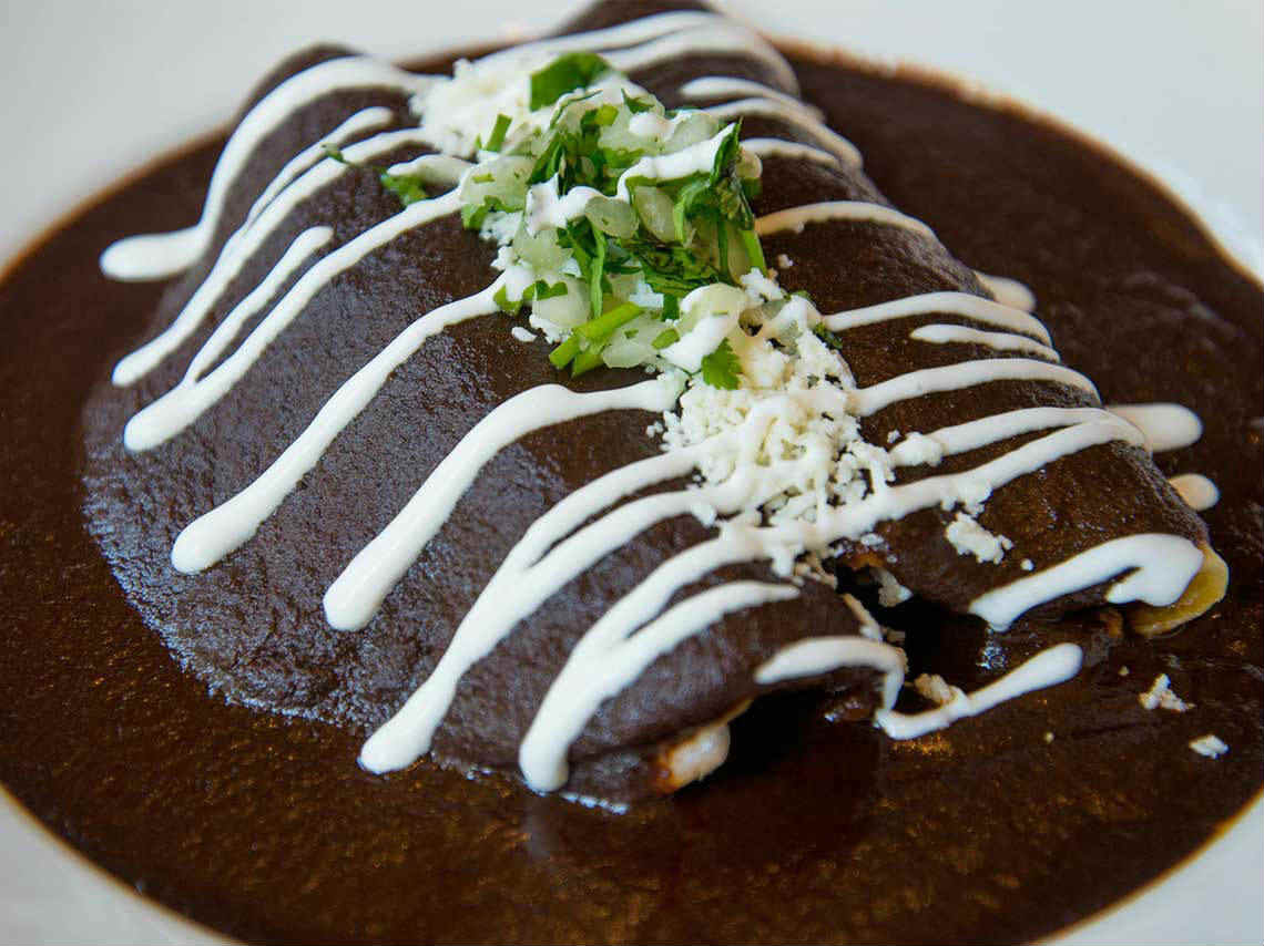 2a Feria de la Enchilada y el Antojito con mole