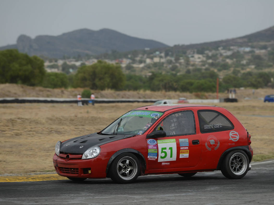 Arrancones Nocturnos 2019 en el autódromo