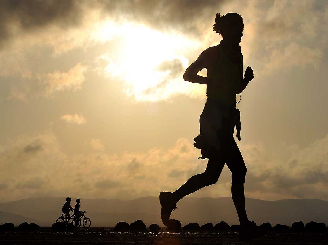 Celebra el poder femenino en la Carrera de la Mujer en Teotihuacán