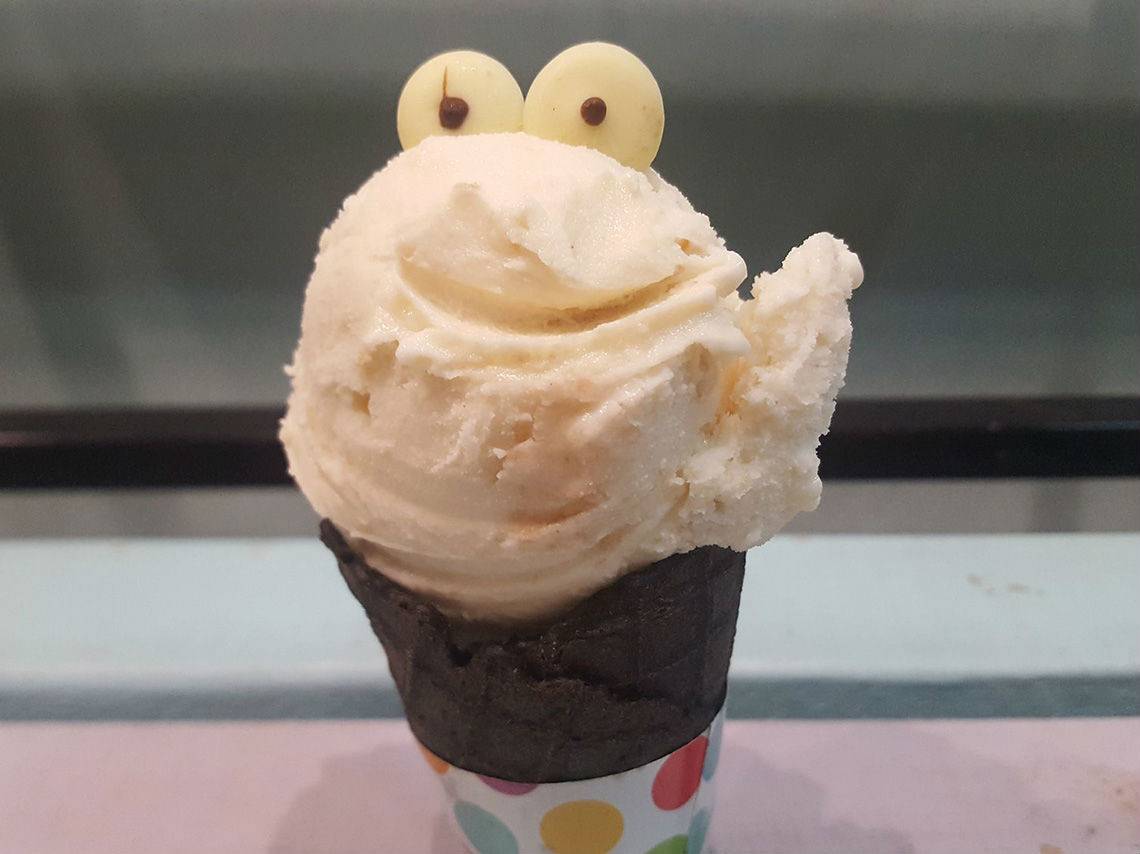 Paletas con cara de Pug helado sonriente