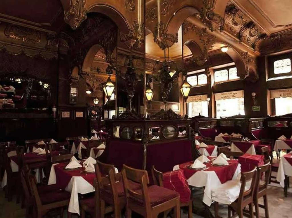 La Ópera: restaurante para que conozca un extranjero.