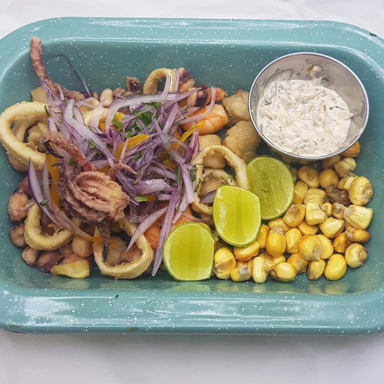 mercadito peruano pescado elote