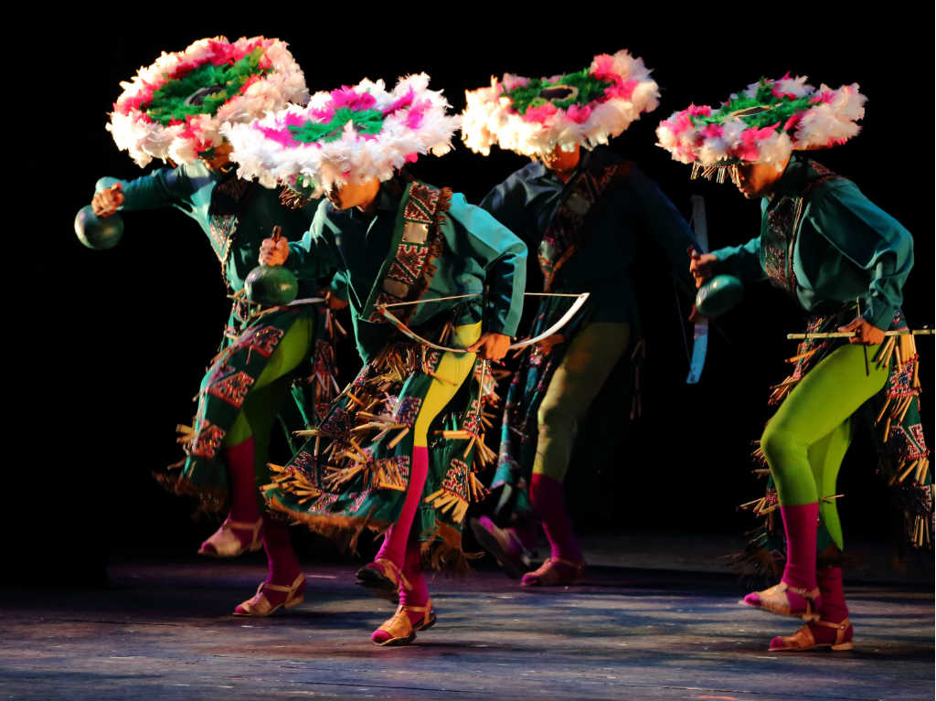 Ballet Folklórico de Amalia Hernández bailarines